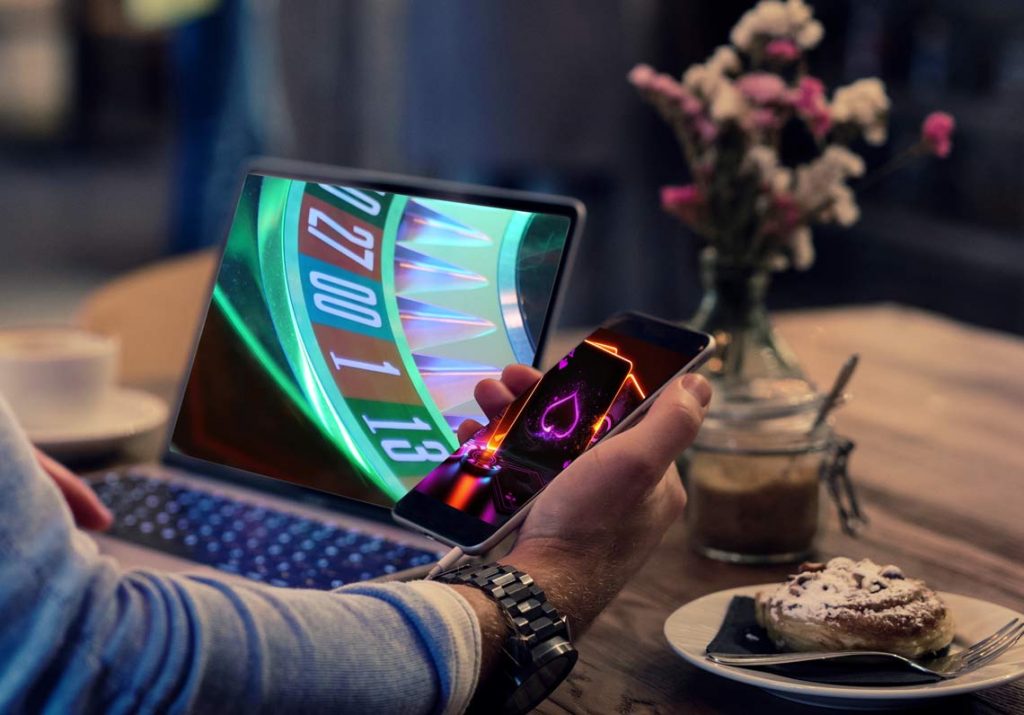 man play at online casino